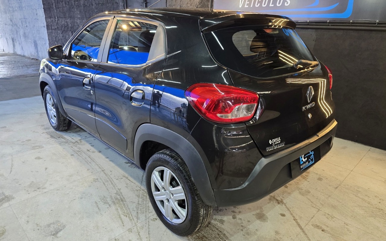 imagem-https://www.socarrao.com.br/sc-vehicle-images-prod/4344941/1791913851434-V2hhdHNBcHAgSW1hZ2UgMjAyNi0xMC0wOSBhdCAyMC4zNS40MSAoMikuanBlZw.jpeg
