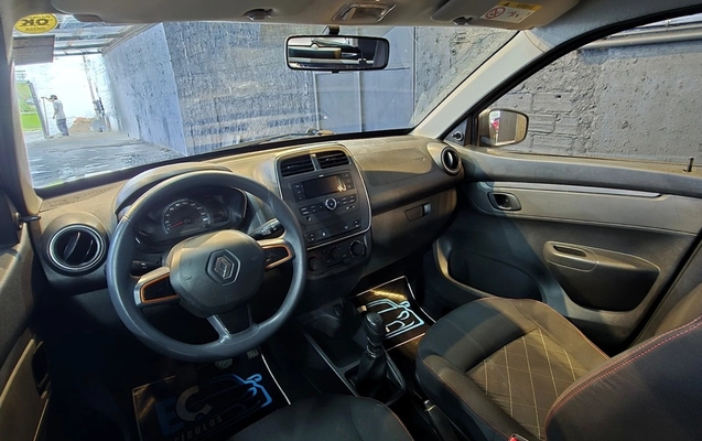imagem-https://www.socarrao.com.br/sc-vehicle-images-prod/4344941/1791913851530-V2hhdHNBcHAgSW1hZ2UgMjAyNi0xMC0wOSBhdCAyMC4zNS40MiAoMSkuanBlZw.jpeg