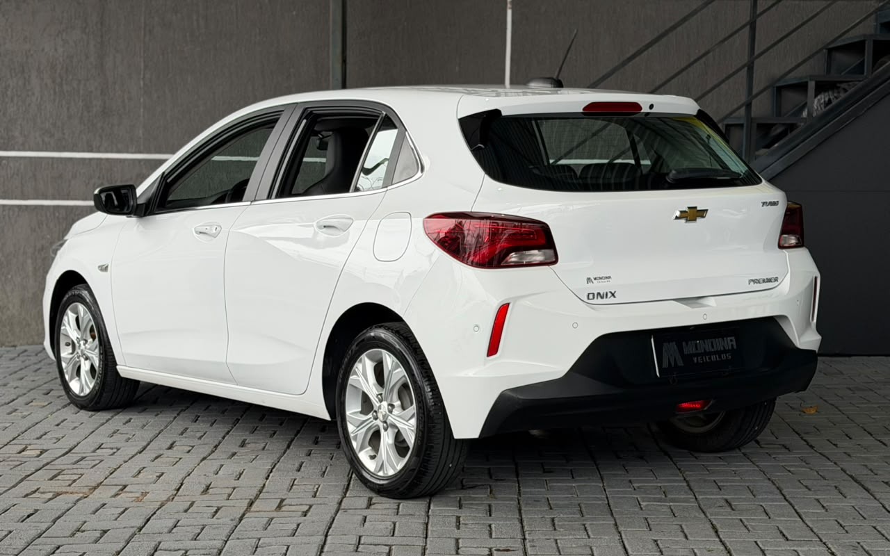imagem-https://www.socarrao.com.br/sc-vehicle-images-prod/4344964/1791914186896-V2hhdHNBcHAgSW1hZ2UgMjAyNi0xMC0xMyBhdCAxNC4yMC4xNC5qcGVn.jpeg