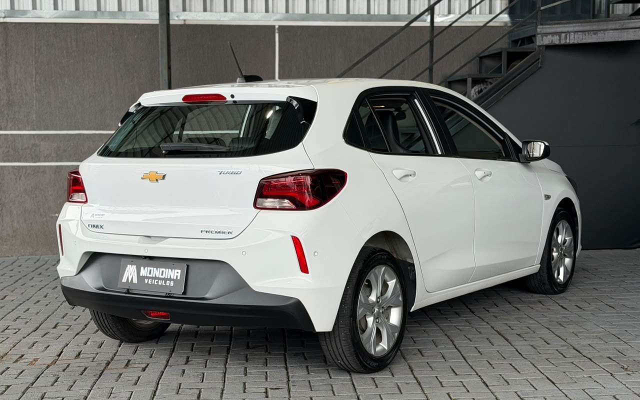 imagem-https://www.socarrao.com.br/sc-vehicle-images-prod/4344964/1791914186979-V2hhdHNBcHAgSW1hZ2UgMjAyNi0xMC0xMyBhdCAxNC4yMC4wNi5qcGVn.jpeg
