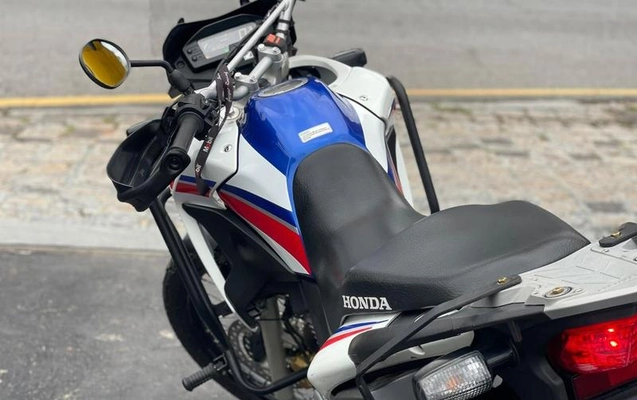imagem-https://www.socarrao.com.br/sc-vehicle-images-prod/4344966/1791914272372-8566149_0_B_64d8ce9dbb.jpeg