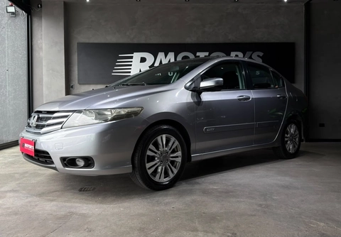 Honda City 2014 Cinza — foto 1 de 3
