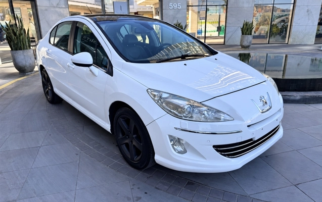 imagem-https://www.socarrao.com.br/sc-vehicle-images-prod/4344985/1791914352135-ys5ETf7PQtCzbKcCrUgRb16mOQvuN6Gs.jpg