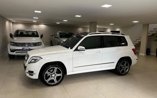 imagem-https://www.socarrao.com.br/sc-vehicle-images-prod/4344988/1791914377075-7792093_3_B_be106ff988.jpeg