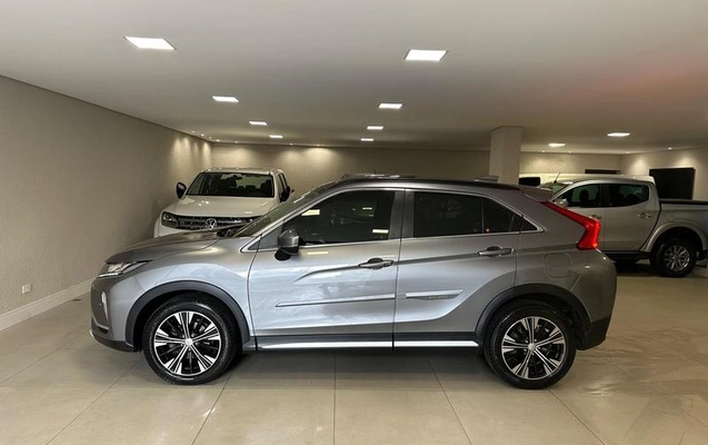 imagem-https://www.socarrao.com.br/sc-vehicle-images-prod/4344999/1791914456704-8457800_3_B_43bceb2f18.jpeg