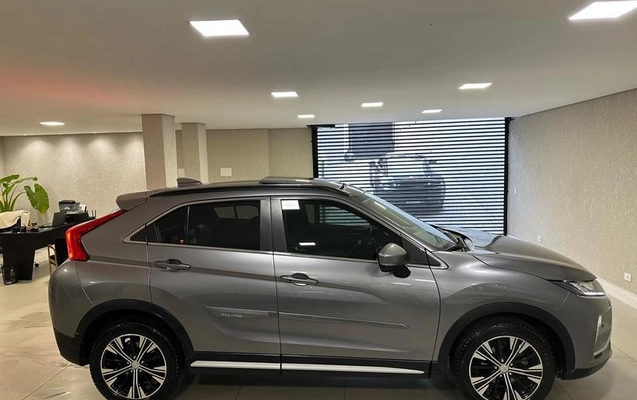 imagem-https://www.socarrao.com.br/sc-vehicle-images-prod/4344999/1791914456716-8457800_7_B_cbdd875f56.jpeg