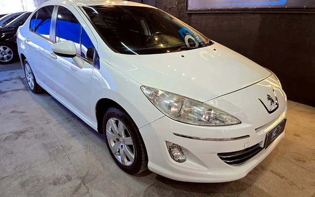 imagem-https://www.socarrao.com.br/sc-vehicle-images-prod/4345000/1791914462006-V2hhdHNBcHAgSW1hZ2UgMjAyNi0xMC0xMyBhdCAxMC41Ny41MS5qcGVn.jpeg