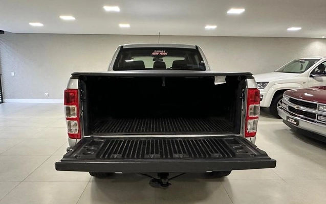 imagem-https://www.socarrao.com.br/sc-vehicle-images-prod/4345005/1791914508101-8514941_11_B_e50b70f3e5.jpeg