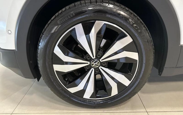 imagem-https://www.socarrao.com.br/sc-vehicle-images-prod/4345017/1791914557131-8433133_19_B_6fcedb69a7.jpeg