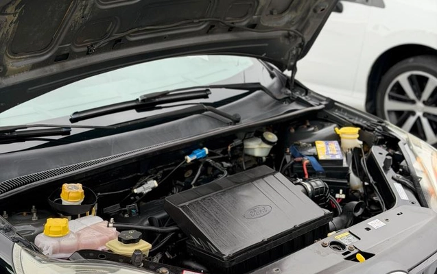 imagem-https://www.socarrao.com.br/sc-vehicle-images-prod/4345021/1791914572286-69436ace71690ecb8.jpg