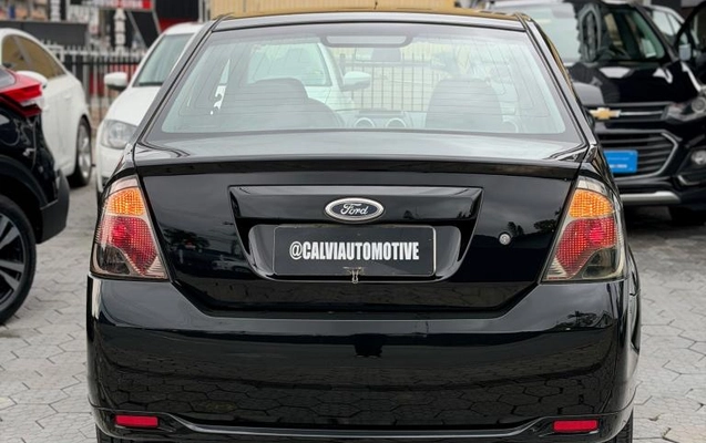 imagem-https://www.socarrao.com.br/sc-vehicle-images-prod/4345021/1791914572289-69436ace716c65115.jpg