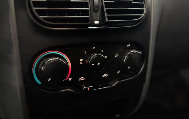 imagem-https://www.socarrao.com.br/sc-vehicle-images-prod/4345024/1791914583643-8565916_9_B_f22e6c4e0d.jpeg