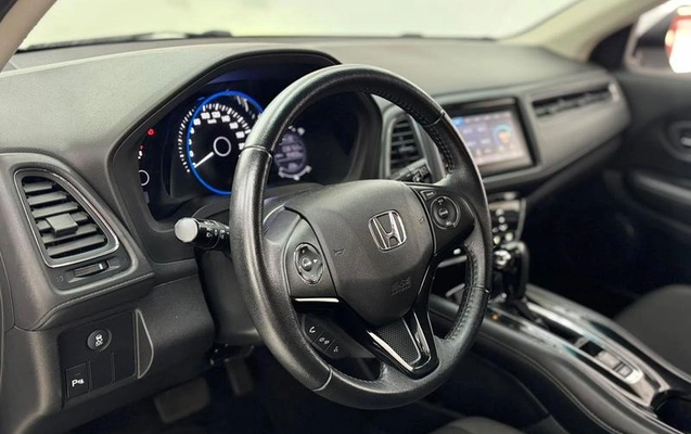 imagem-https://www.socarrao.com.br/sc-vehicle-images-prod/4345028/1792250442735-8558317_5_B_0b4dda538b.jpeg