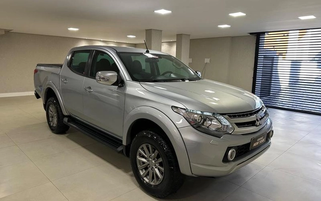 imagem-https://www.socarrao.com.br/sc-vehicle-images-prod/4345029/1791914620085-8236959_6_B_e7b4d58193.jpeg