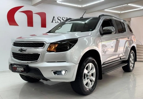 Chevrolet Trailblazer 2014 Prata — foto 1 de 3