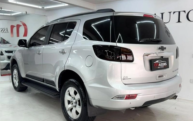 imagem-https://www.socarrao.com.br/sc-vehicle-images-prod/4345076/1791914892604-8460990_0_B_045ab09264.jpeg