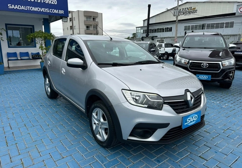 Renault Sandero 2020 Prata — foto 1 de 3