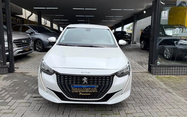 imagem-https://www.socarrao.com.br/sc-vehicle-images-prod/4345113/1791915333889-Ny5qcGVn.jpeg