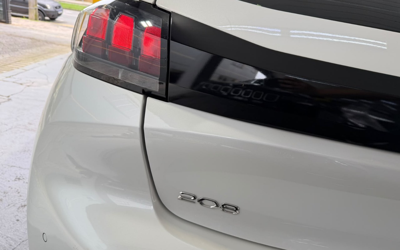 imagem-https://www.socarrao.com.br/sc-vehicle-images-prod/4345113/1791915335221-MjIuanBlZw.jpeg