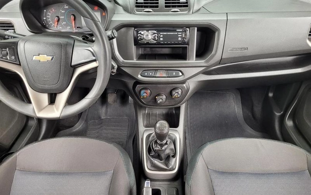 imagem-https://www.socarrao.com.br/sc-vehicle-images-prod/4345157/1791915560239-8309244_15_B_63a0d2f2b6.jpeg