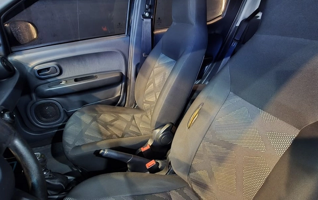 imagem-https://www.socarrao.com.br/sc-vehicle-images-prod/4345191/1791915673809-V2hhdHNBcHAgSW1hZ2UgMjAyNi0xMC0xMyBhdCAxMS4yMC4zMCAoMSkuanBlZw.jpeg
