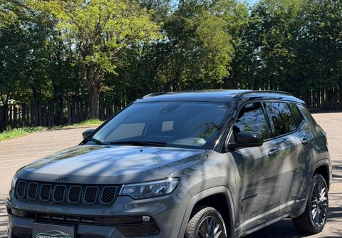 Jeep Compass 2022 Cinza — foto 1 de 3