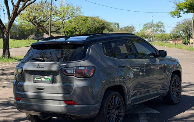 imagem-https://www.socarrao.com.br/sc-vehicle-images-prod/4345203/1791915753319-V2hhdHNBcHAgSW1hZ2UgMjAyNi0xMC0xMyBhdCAxMy4yMC4wMy5qcGVn.jpeg