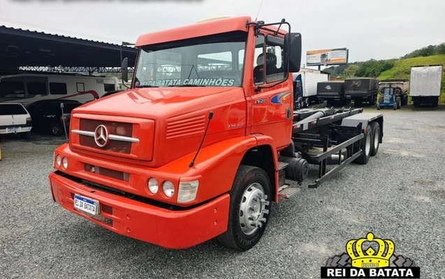 imagem-https://www.socarrao.com.br/sc-vehicle-images-prod/4345216/1791916024035-My5qcGc.jpg