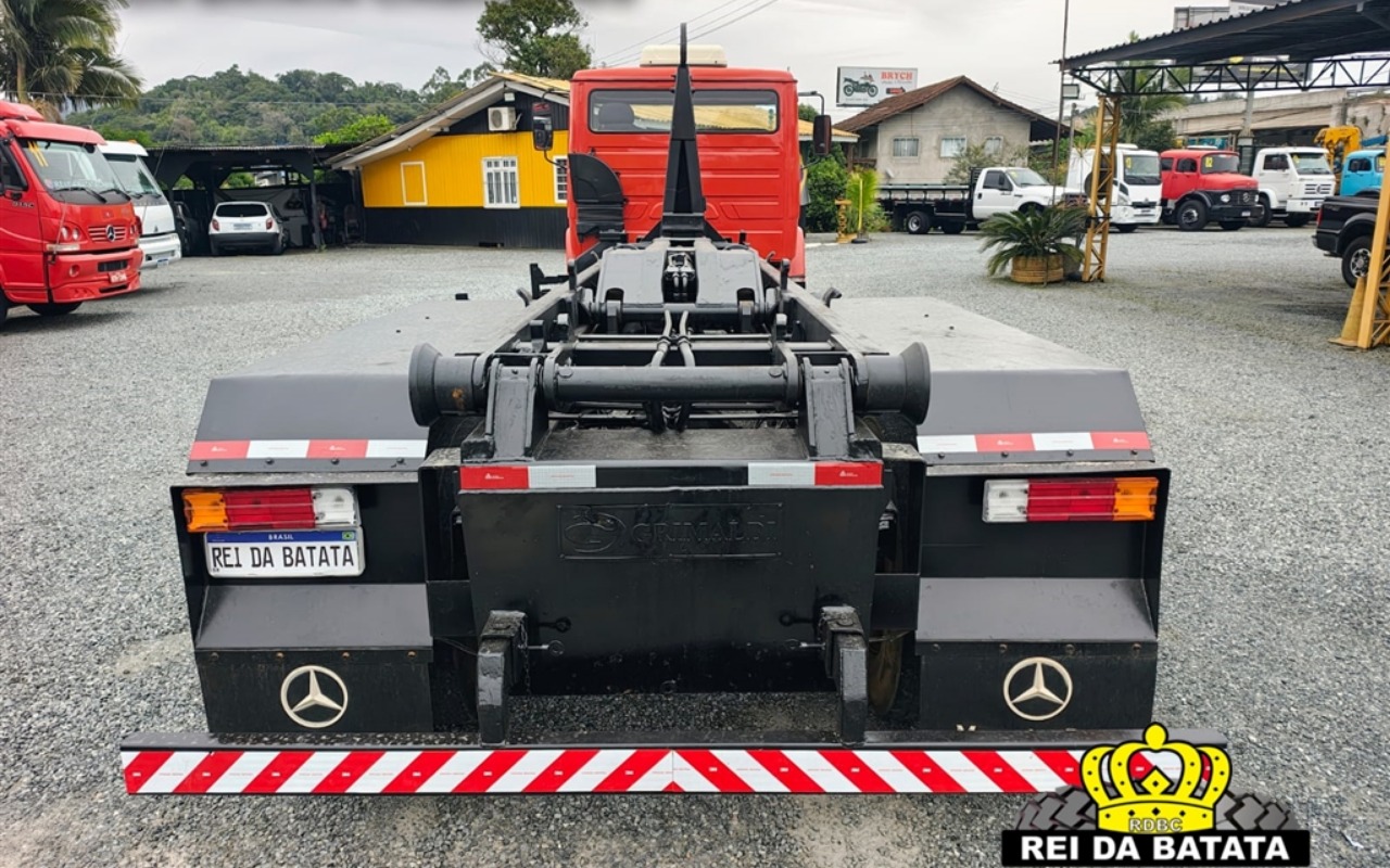 imagem-https://www.socarrao.com.br/sc-vehicle-images-prod/4345216/1791916024213-NS5qcGc.jpg
