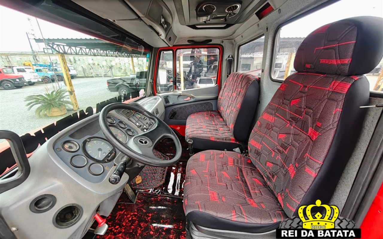 imagem-https://www.socarrao.com.br/sc-vehicle-images-prod/4345216/1791916024537-OS5qcGc.jpg