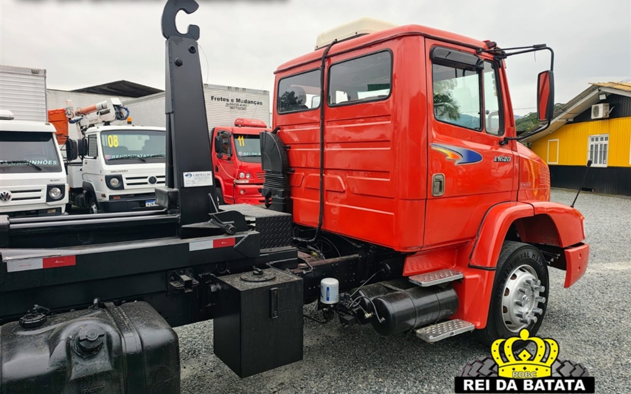 imagem-https://www.socarrao.com.br/sc-vehicle-images-prod/4345216/1791916024724-MTEuanBn.jpg
