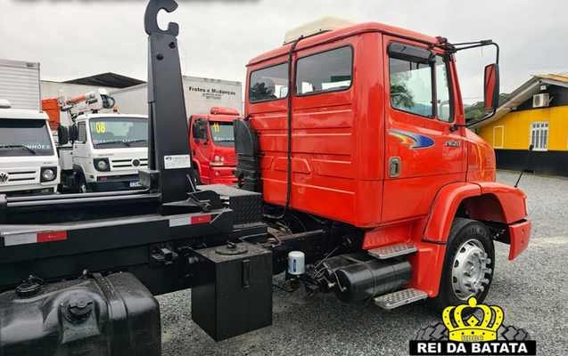 imagem-https://www.socarrao.com.br/sc-vehicle-images-prod/4345216/1791916024724-MTEuanBn.jpg