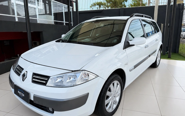 imagem-https://www.socarrao.com.br/sc-vehicle-images-prod/4345218/1791916041806-8355625_0_B_163e62bb3c.png