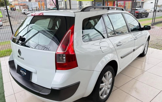 imagem-https://www.socarrao.com.br/sc-vehicle-images-prod/4345218/1791916041817-8355625_5_B_386f3b57a3.jpeg