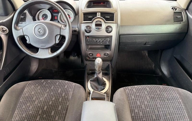 imagem-https://www.socarrao.com.br/sc-vehicle-images-prod/4345218/1791916041822-8355625_8_B_7cc3f20d55.jpeg