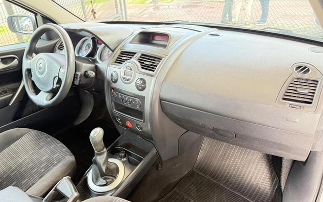 imagem-https://www.socarrao.com.br/sc-vehicle-images-prod/4345218/1791916041831-8355625_11_B_6ae3b29af5.jpeg