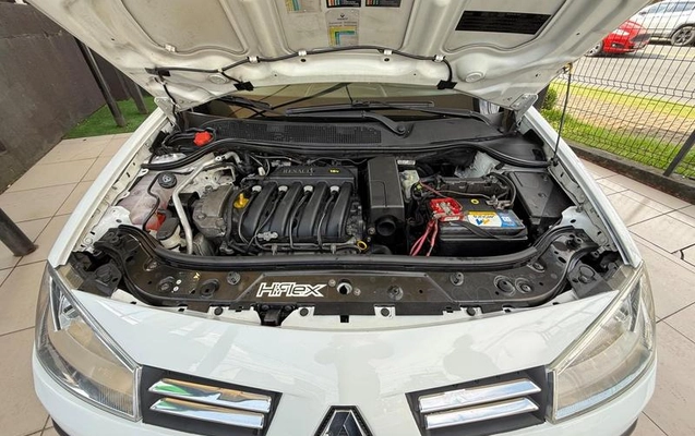 imagem-https://www.socarrao.com.br/sc-vehicle-images-prod/4345218/1791916041839-8355625_18_B_ee833aa2f2.jpeg