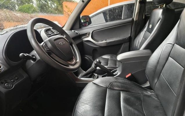 imagem-https://www.socarrao.com.br/sc-vehicle-images-prod/4345219/1792417195240-8566404_13_B_a5aedc69d9.jpeg