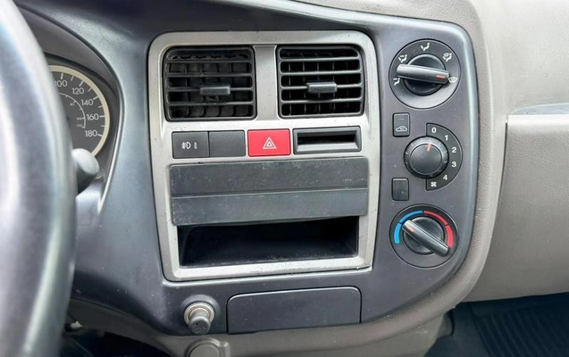 imagem-https://www.socarrao.com.br/sc-vehicle-images-prod/4345220/1791980408624-8490039_8_B_592031afc8.jpeg