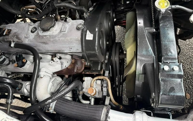 imagem-https://www.socarrao.com.br/sc-vehicle-images-prod/4345220/1791980408625-8490039_15_B_95c69ce47c.jpeg