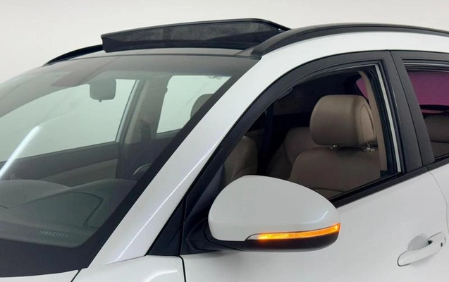 imagem-https://www.socarrao.com.br/sc-vehicle-images-prod/4345221/1791916066770-8296329_23_B_4cee7145de.jpeg