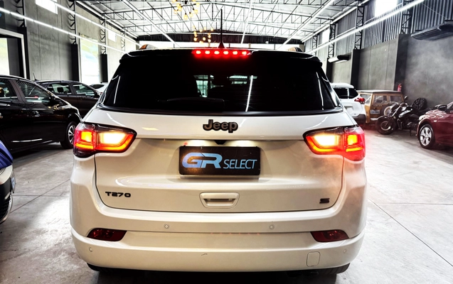 imagem-https://www.socarrao.com.br/sc-vehicle-images-prod/4345235/1791916358248-003_1aac67fd10f6a56a236e8e17a634d588.jpg
