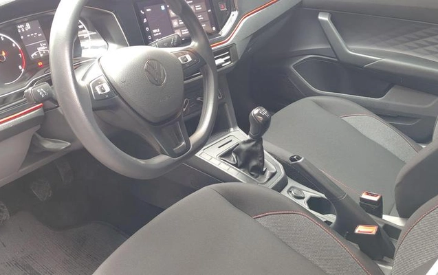 imagem-https://www.socarrao.com.br/sc-vehicle-images-prod/4345266/1792773952878-8566406_11_B_f8ba2d8fb4.jpeg