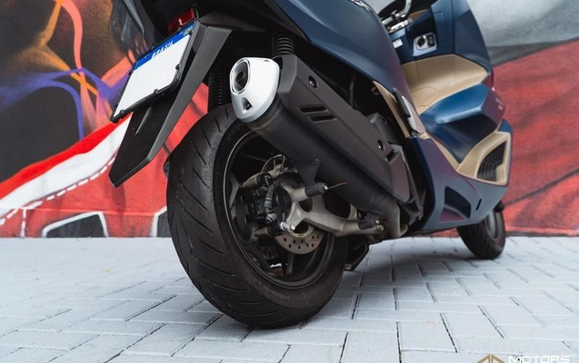 imagem-https://www.socarrao.com.br/sc-vehicle-images-prod/4345304/1791916732366-8550133_0_B_3b4f82f8cf.jpeg
