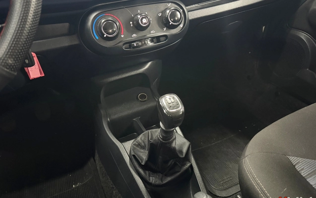 imagem-https://www.socarrao.com.br/sc-vehicle-images-prod/4345332/1791917105131-003_6fec339ff3f346f14d374285573ab35b.jpg