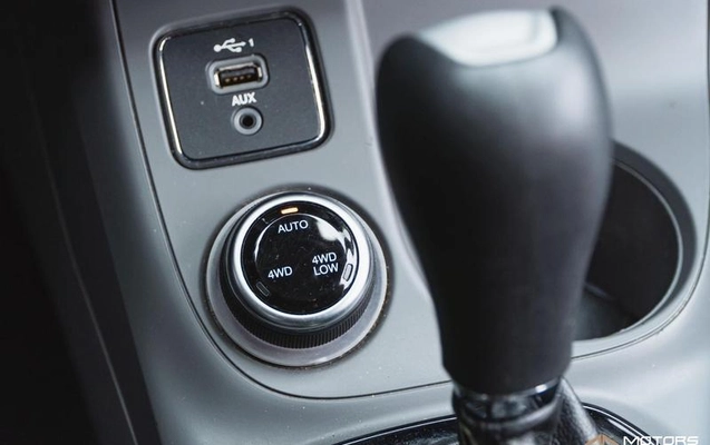 imagem-https://www.socarrao.com.br/sc-vehicle-images-prod/4345423/1792072538733-8464513_4_B_b44f57ff15.jpeg