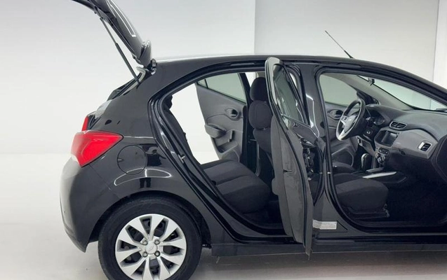 imagem-https://www.socarrao.com.br/sc-vehicle-images-prod/4345424/1791984153042-8480429_9_B_f1f5c43ab4.jpeg
