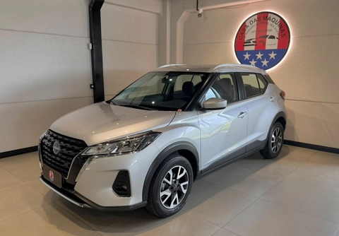 Nissan KICKS 2023 Prata — foto 1 de 3