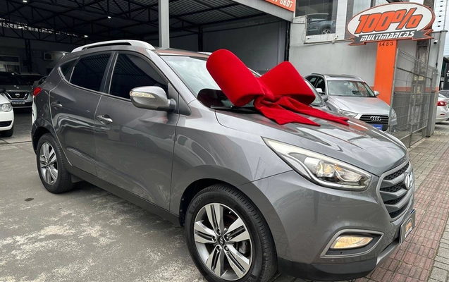 imagem-https://www.socarrao.com.br/sc-vehicle-images-prod/4345482/1791918248194-53aa7be774e64a8db63e9b2bfd61a191_1791914466532.jpg