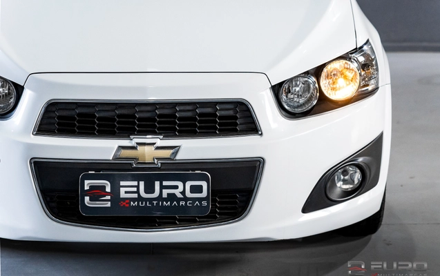 imagem-https://www.socarrao.com.br/sc-vehicle-images-prod/4345499/1791918308093-463c9ab6bd7447309fd7f314fa381413_1786539711159.jpg